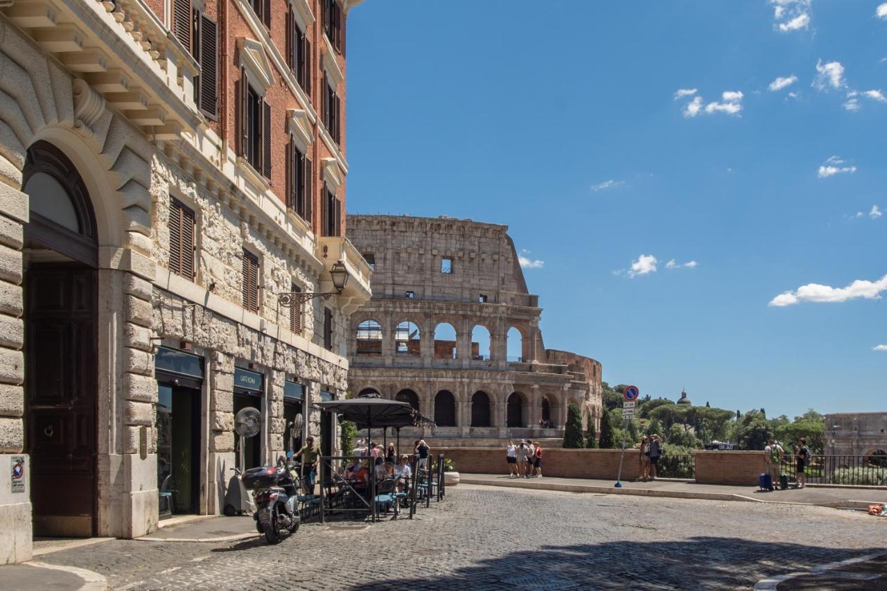 Апартаменти Magia At Colosseum Рим Екстер'єр фото